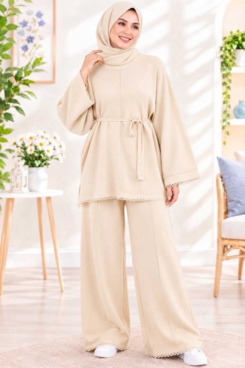 Elegance Belted Knit Outfit