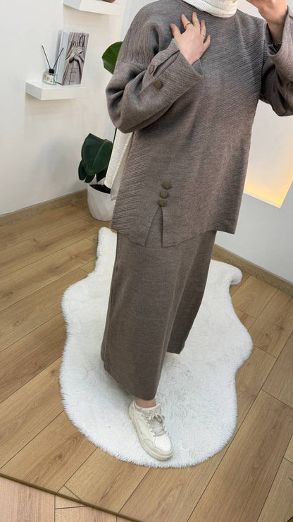 Button-Detail Ribbed Knit Skirt Set