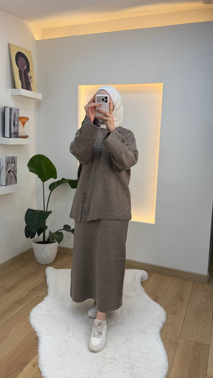 Button-Detail Ribbed Knit Skirt Set