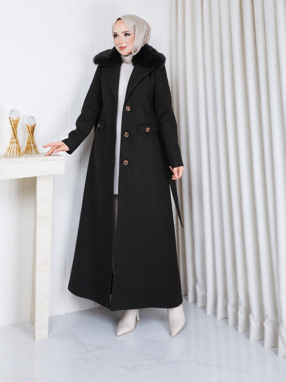 Long Fur-Collar Belted Coat & Flap Pocket
