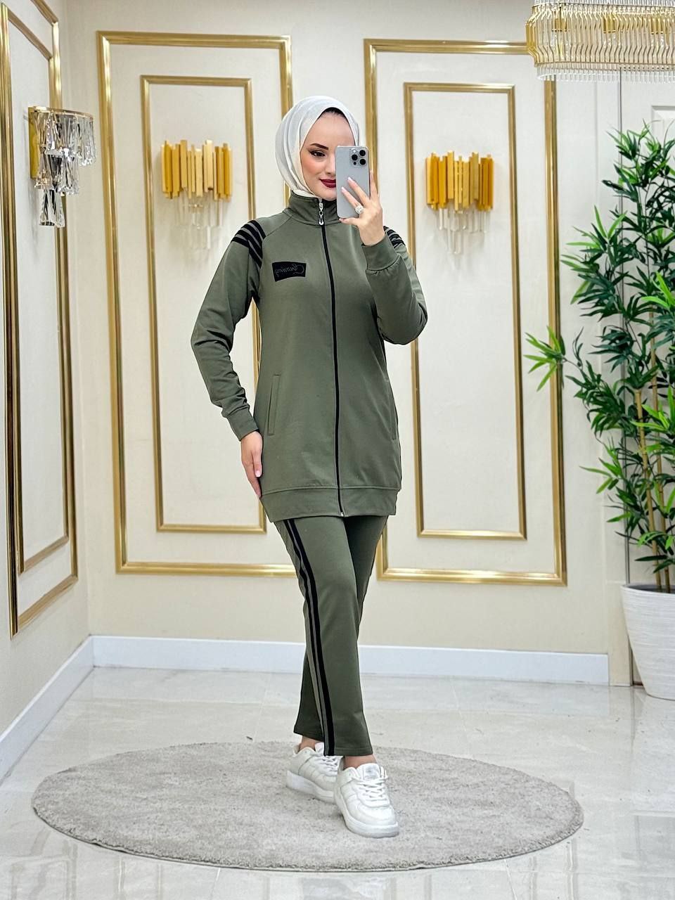 Tulip tracksuit