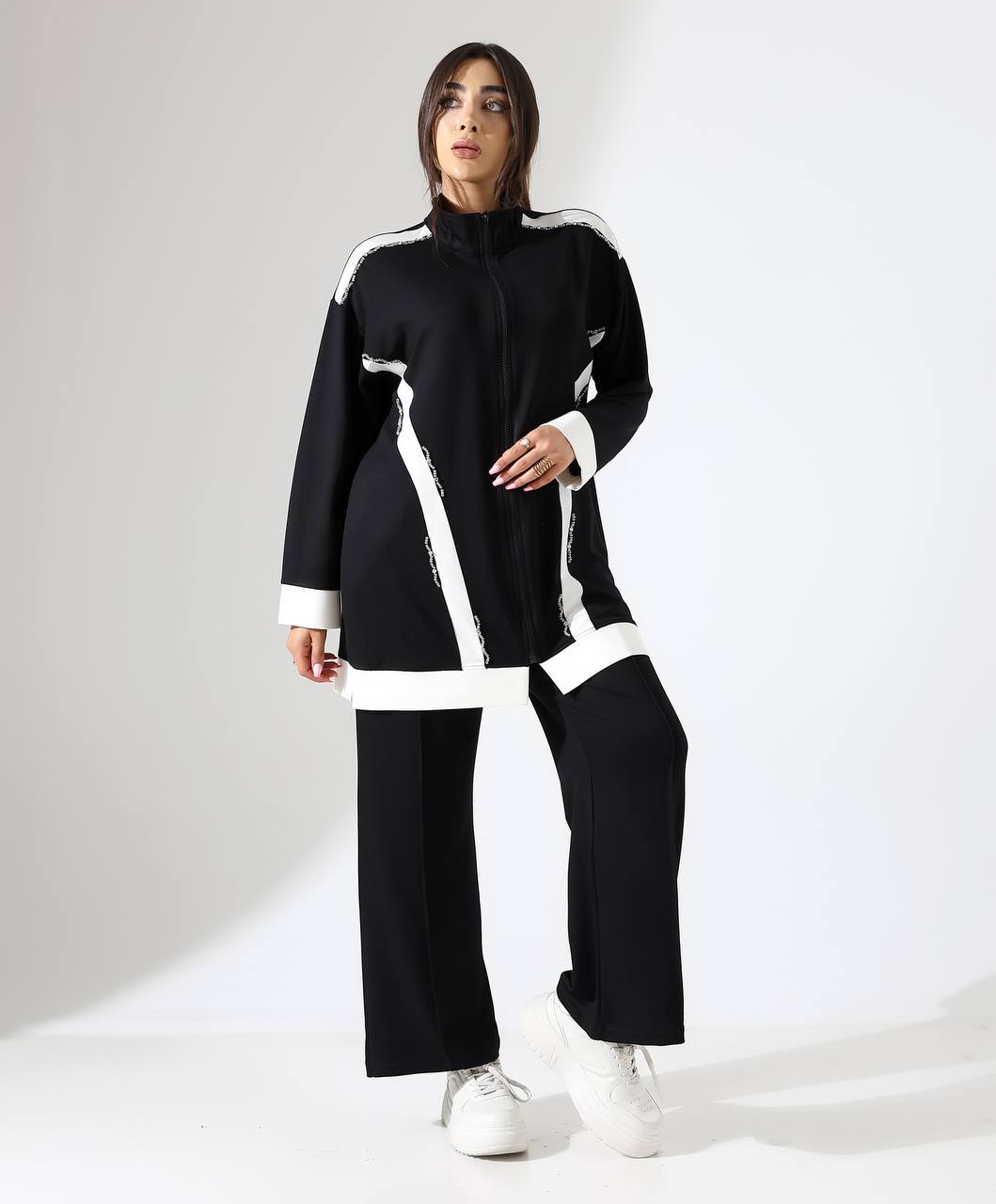 Ensemble de haut zippe et pentalon