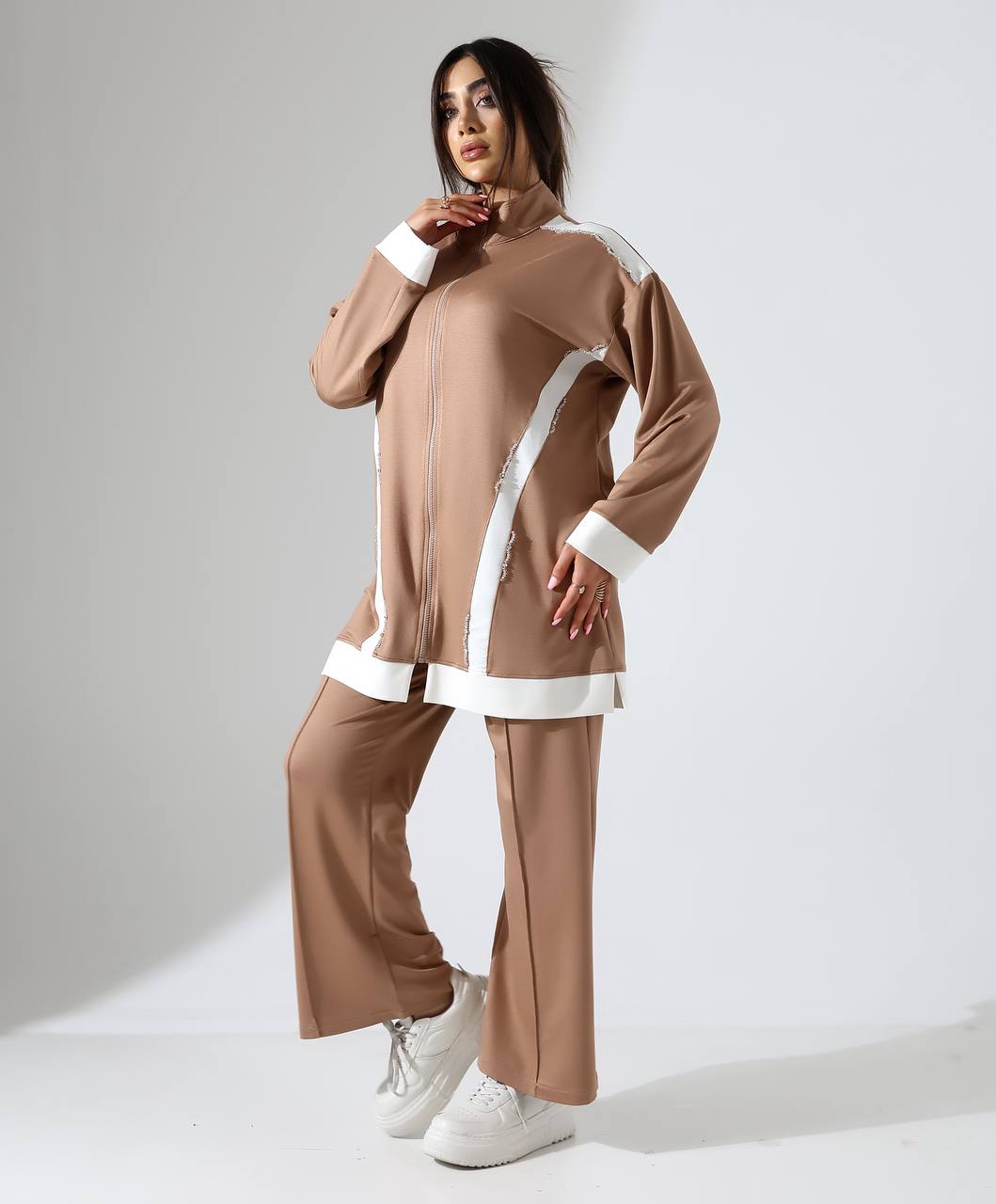 Ensemble de haut zippe et pentalon