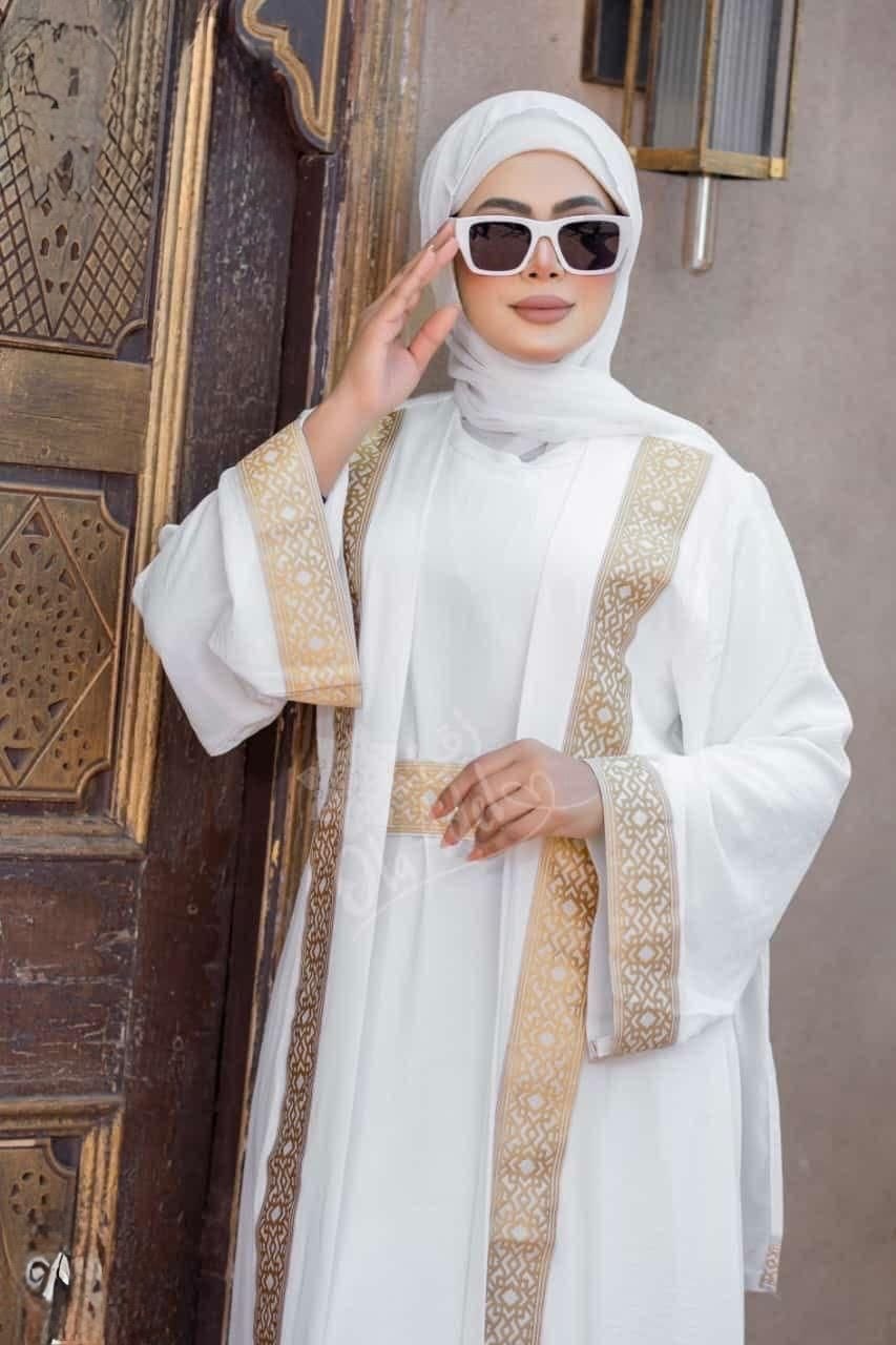 Umrah abaya3