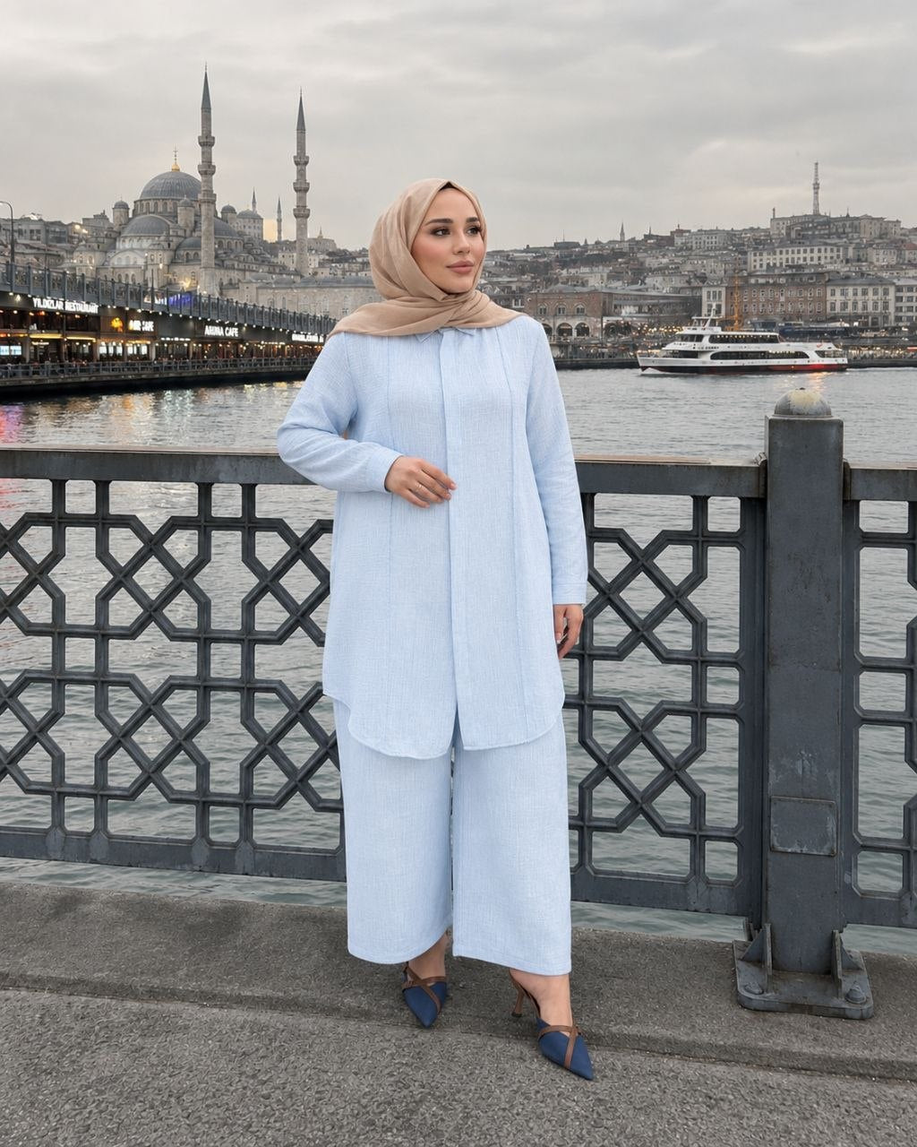 Raha Set ( 2 pieces )