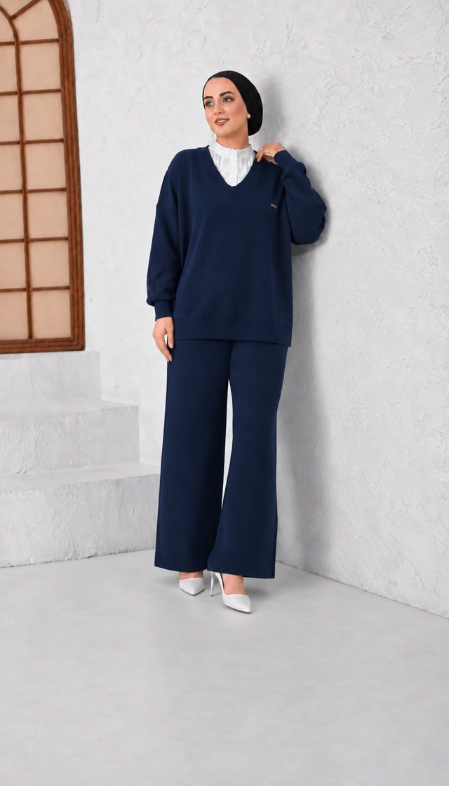 Elegance Collar Knit Outfit