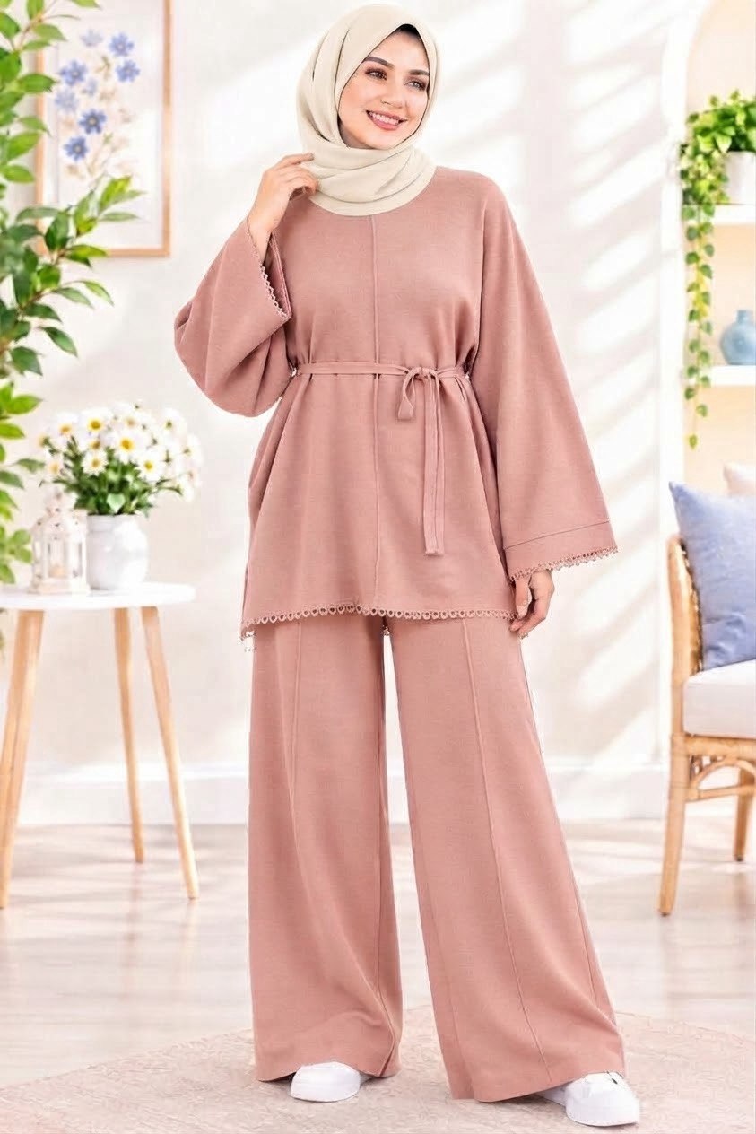 Elegance Belted Knit Outfit