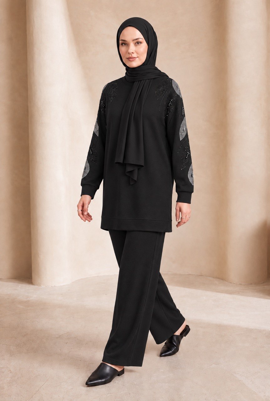 Leaf-Pearl Sleeve Blouse